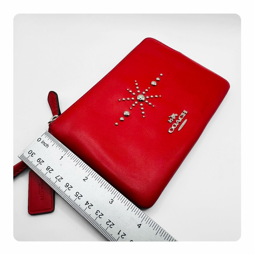 ★ Coach RARE Western Rivets Wristlet - Red/Silver ★ - Picture 12 of 16